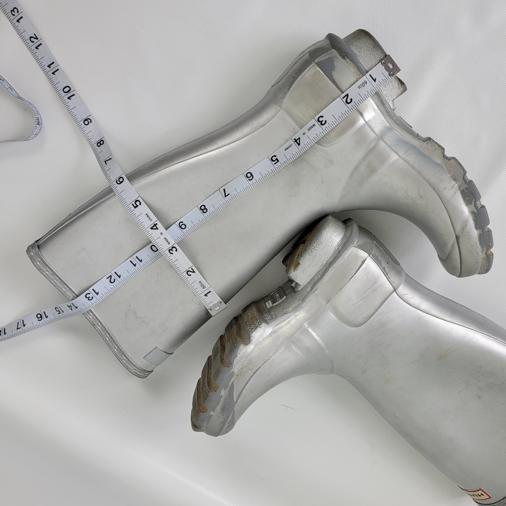 HUNTER Silver Tall Weighted Rain Boots B4/G5 - Picture 9 of 13